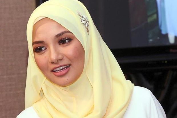 Neelofa Panik Bila Usia Umur 30